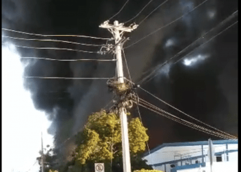 Incendio afecta local de zona franca en SPM