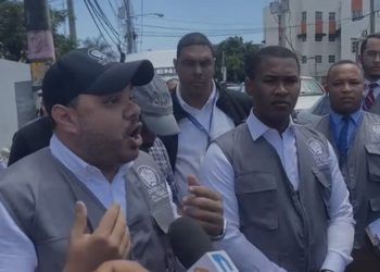 DIGESETT agreden al Defensor del Pueblo por inspeccionar Canódromo