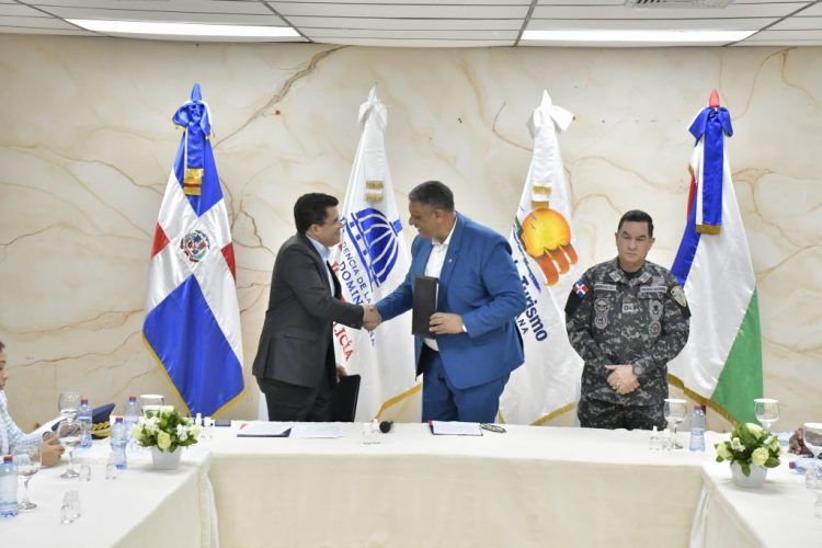 Gabinete Turismo amplía horario de centros nocturnos