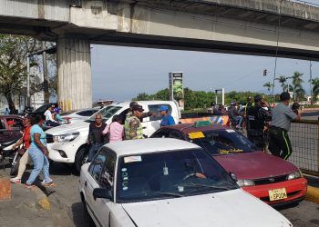 Choferes de la Charles piden que los dejen trabajar