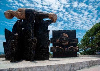 ADN trabaja en restauración ​​monumento del 30 de Mayo