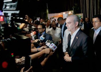 Abinader dice apagones disminuirán en próximos días