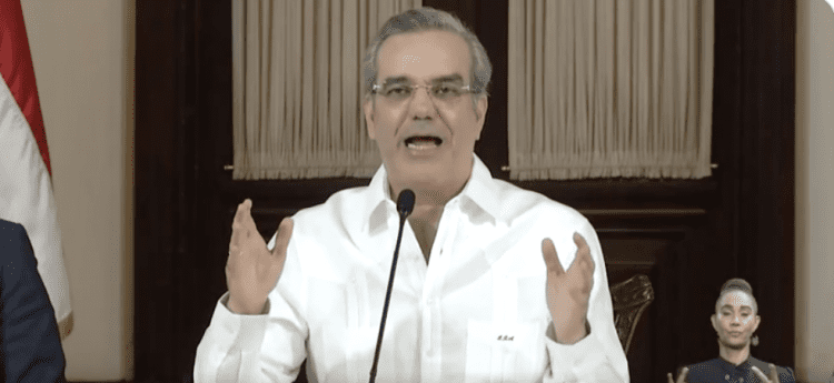 Abinader sobre proyecto eléctrico Manzanillo: "no se está pensando en un período de gobierno"