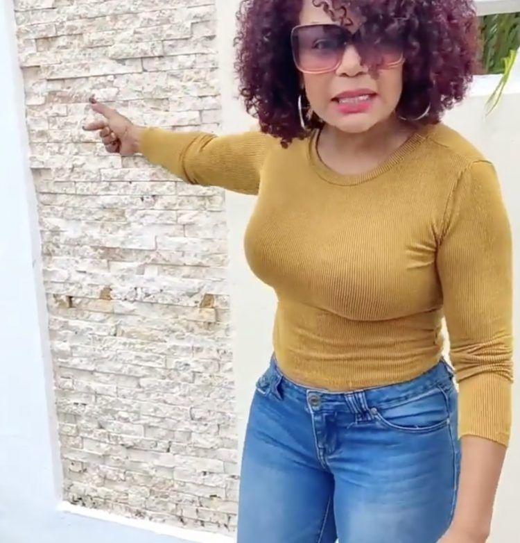 Cheddy denuncia primo alcaldesa DN abusa de poder para impedir construcción