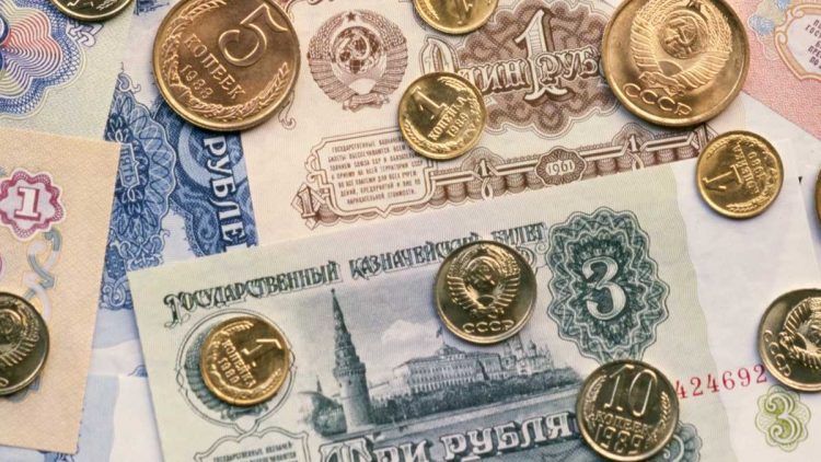 El Rublo encabeza el primer puesto de las monedas del mundo