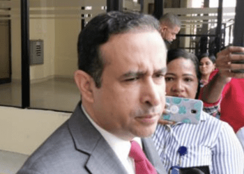 No aprueban proyecto protección a intimidad por "coartar libertad expresión"