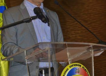 No hay democracia sin periodismo, dice presidente de TSE