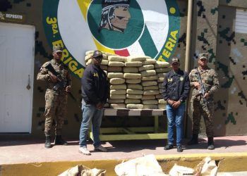 Presuntos narcotraficantes hieren soldado en San Juan