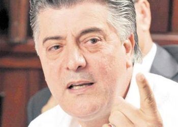 Roberto Santana denuncia a encargado de seguridad por corrupción en La Victoria