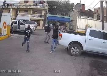 ¡Fuertemente armados! Asaltan estación de GLP