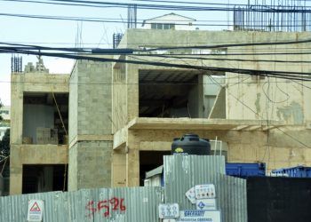 Edificio del Defensor del Pueblo quedó a medias