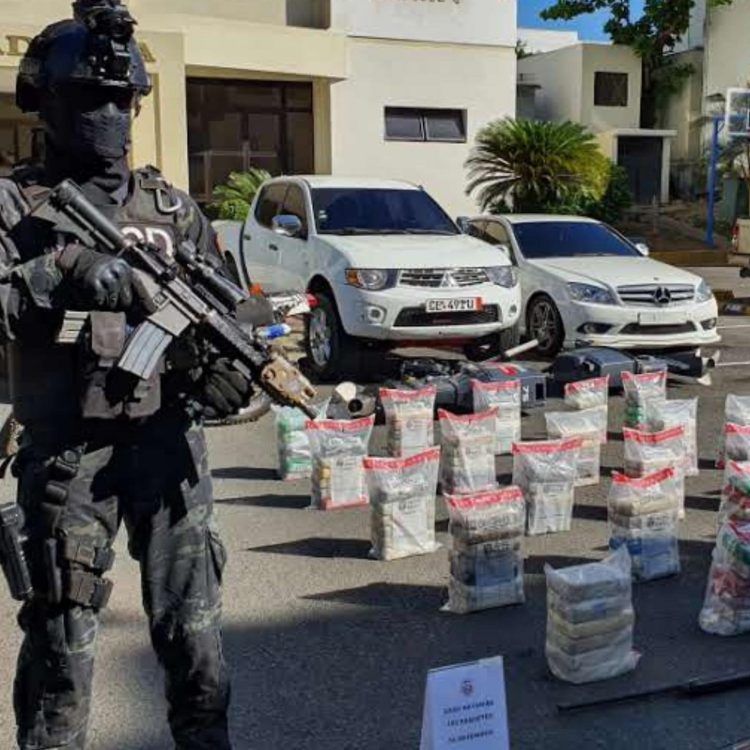 Detienen hombre vinculado a Red de Bayahibe