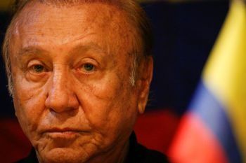 Hernández, candidato colombiano cancela apariciones públicas por temer a su vida