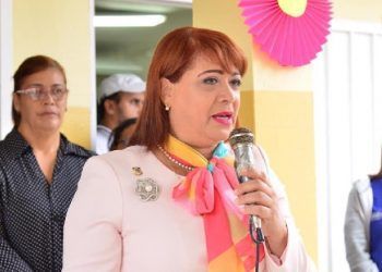 Diputada Sandra Abinader renuncia a PLD 