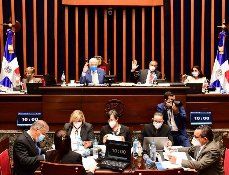 RD$6,610 millones fue el monto de los préstamos aprobados en el Senado RD