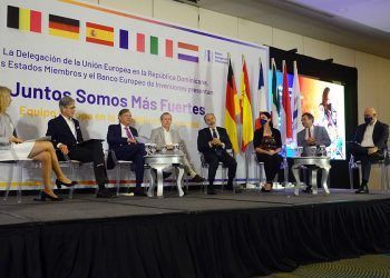 Unión Europea entrega equipos de alta tecnología para combatir el crimen en RD