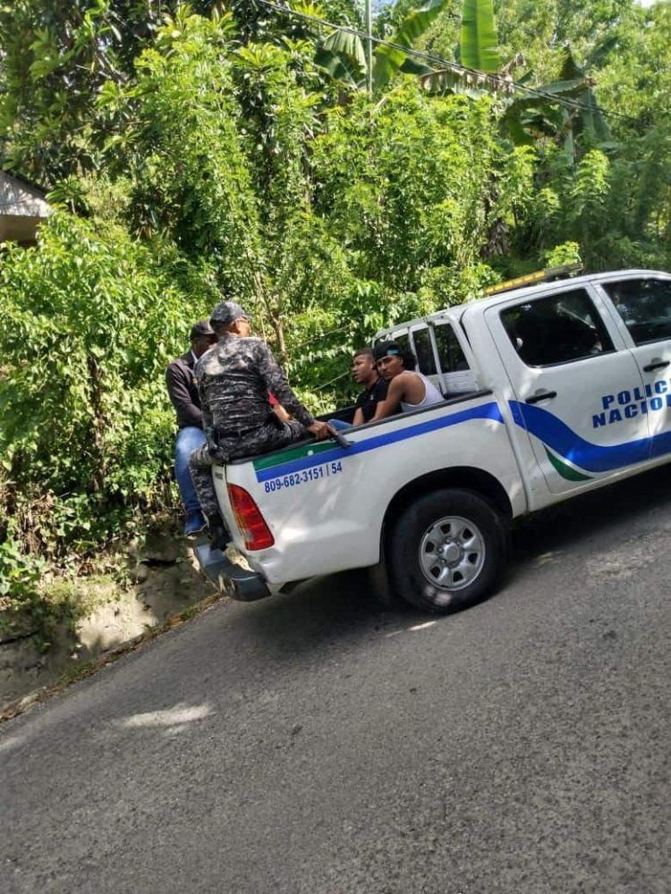 Apresan sub dir. de junta distrital de Santiago Oeste por atracar en vehículo de la PN