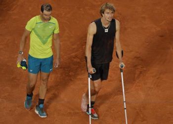 Nadal llega a la final del Abierto de Francia por lesión de Zverev