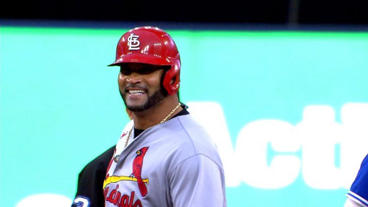 Albert Pujols conectó su jonrón 686 en las Grandes Ligas
