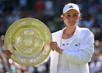 Elena Rybakina se corona como campeona de Wimbledon