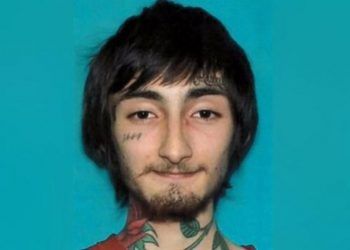 Presentan 7 cargos de asesinato contra sospechoso de tiroteo en Illinois