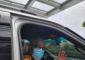 Sale del hospital locutor Jesús Nova tras sufrir un infarto