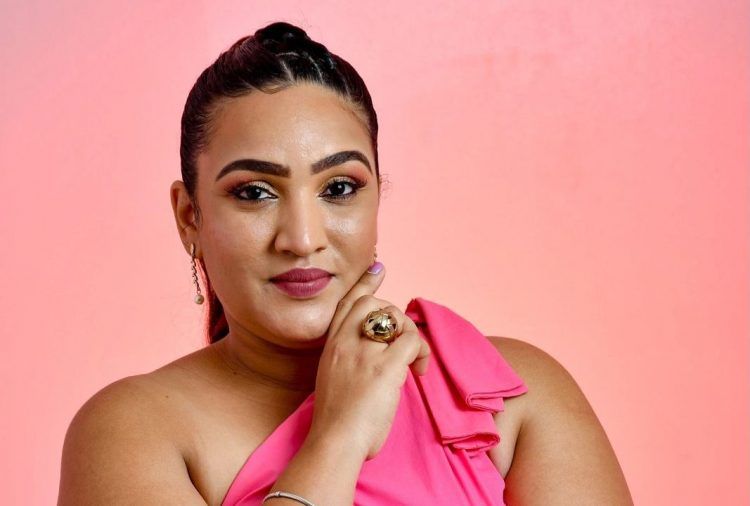 Por supuesto descuido de EDESTE se incendia vivienda de comunicadora