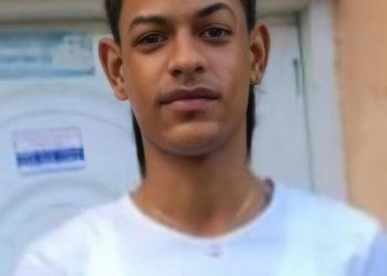 Familiares de joven asesinado en punto de drogas en SDO reclaman justicia