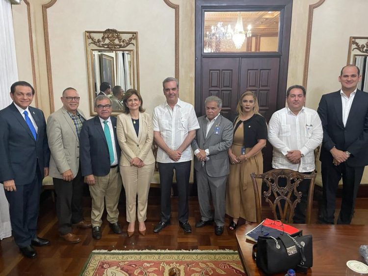 ¡Llegan a un acuerdo! Colegio Médico y Gobierno