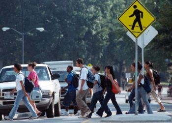 17 de agosto Día Mundial del Peatón 