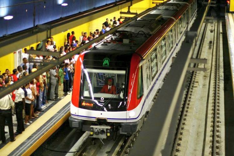 Conflicto de borrachos en el Metro SD revela poca vigilancia