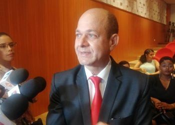 Destituyen al director del Moscoso Puello