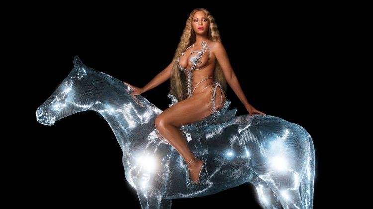 Beyoncé se muestra semidesnuda en "Break my soul"