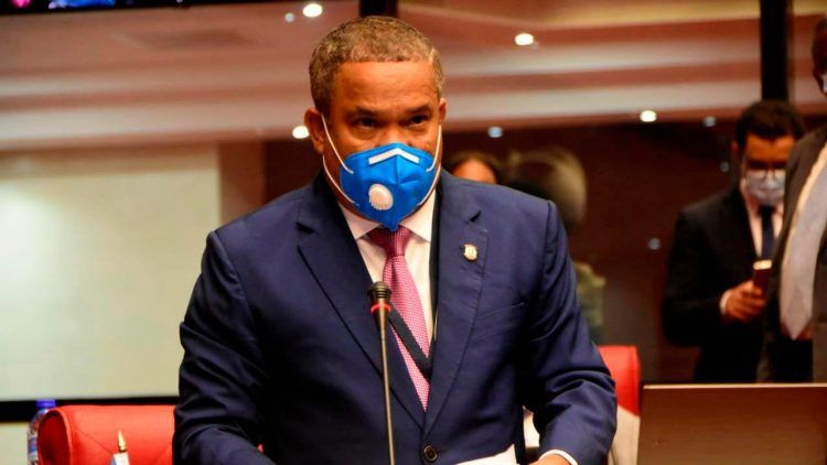 El Torito somete en Senado que 1ro. de enero sea Día Nacional de la Oración