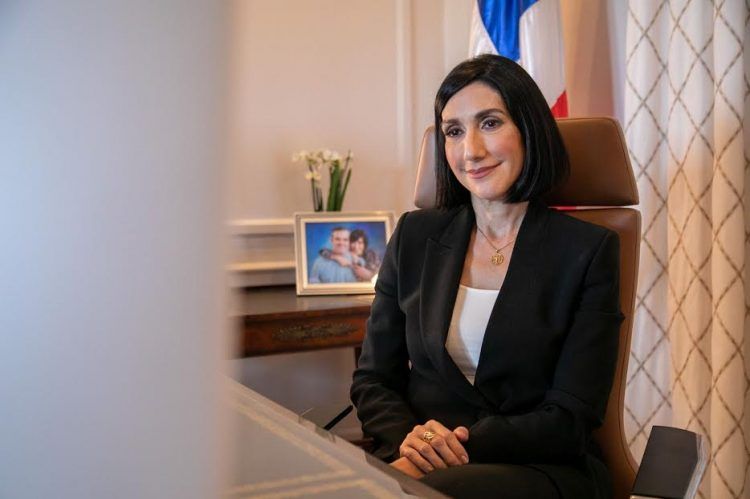 Explicaciones de Raquel Arbaje de por qué no puede asumir CONANI