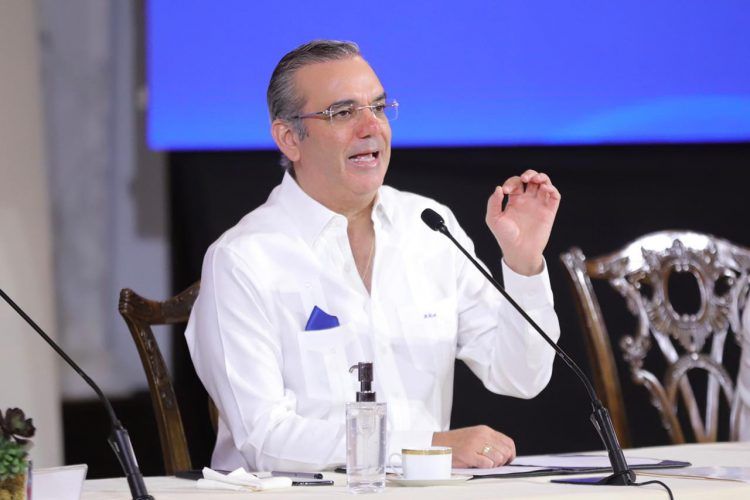 Luis Abinader nombra 11 nuevos vicecónsules