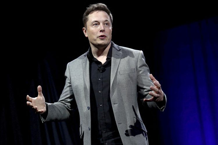 Elon Musk vende acciones de Tesla en US$ 7 mil millones