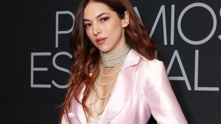 Paty Cantú es diagnosticada con Hipotiroidismo