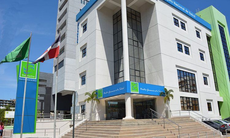 Jóvenes podrán mantener seguro familiar Senasa hasta los 21 años