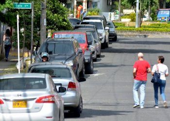“Parquéate Bien" un plan que regulará vehículos se parqueen correctamente