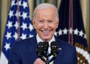 Biden pondera segundo mandato como presidente con 80 años