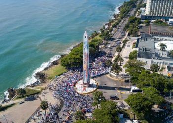 Realizan marcha por la familia en el DN