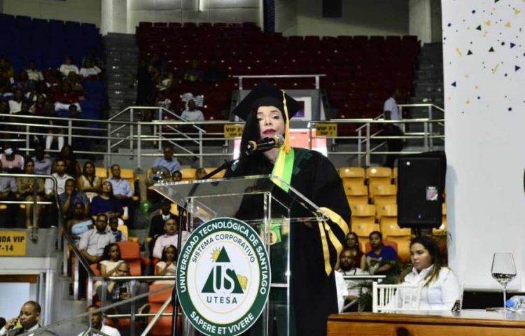 Utesa otorga "Doctorado Honoris Causa" a Yeni Berenice Reynoso
