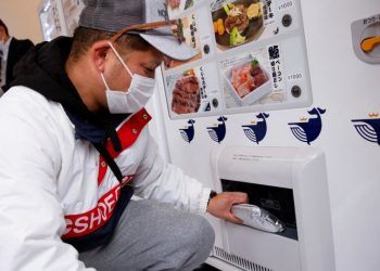 Empresa Japonesa pone a la venta carne de ballena