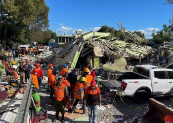 Encuentran sin vida mujer atrapada en derrumbe en La Vega
