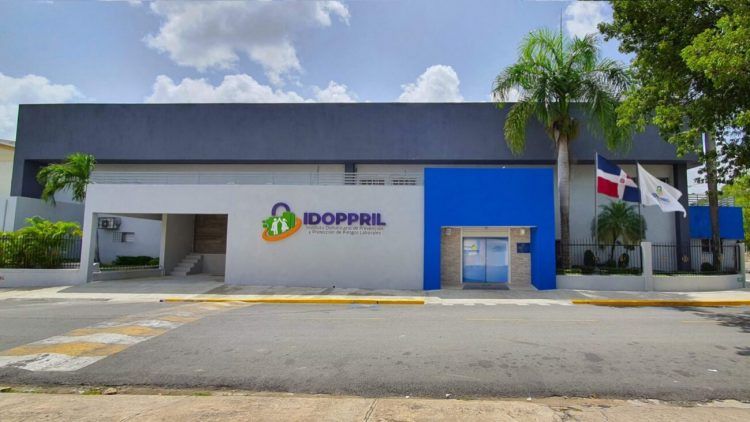 IDOPPRIL asistirá trabajadores afectados por derrumbe de edificio en La Vega