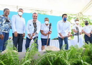 Turismo inicia obras en Samaná con inversión de más de 270 millones de pesos