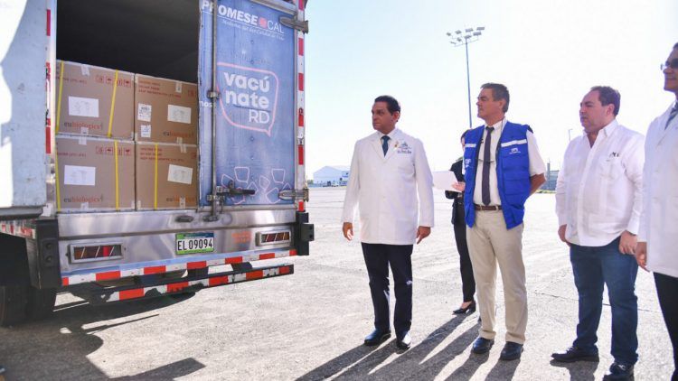 RD recibe 85 mil dosis de vacunas contra el cólera