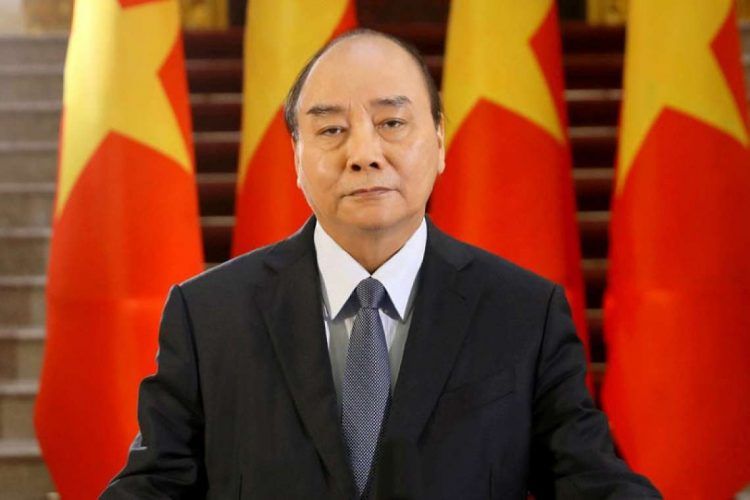 Presidente de Vietnam renuncia tras escándalos por sobornos