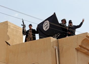 Estado Islámico se atribuye atentado que dejó varios muertos en Afganistán